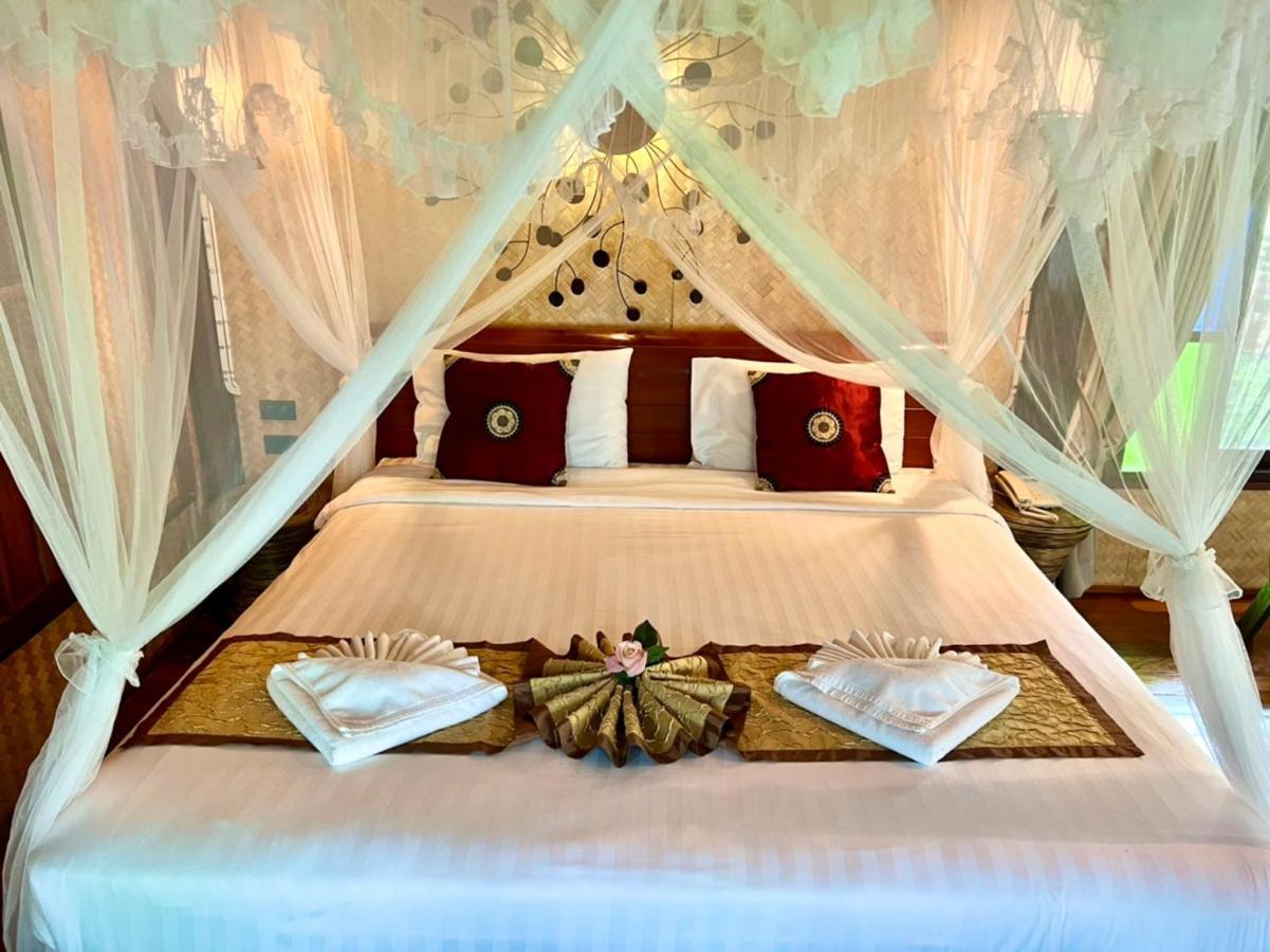 Bora Bora Villa Phuket Chalong Exterior foto