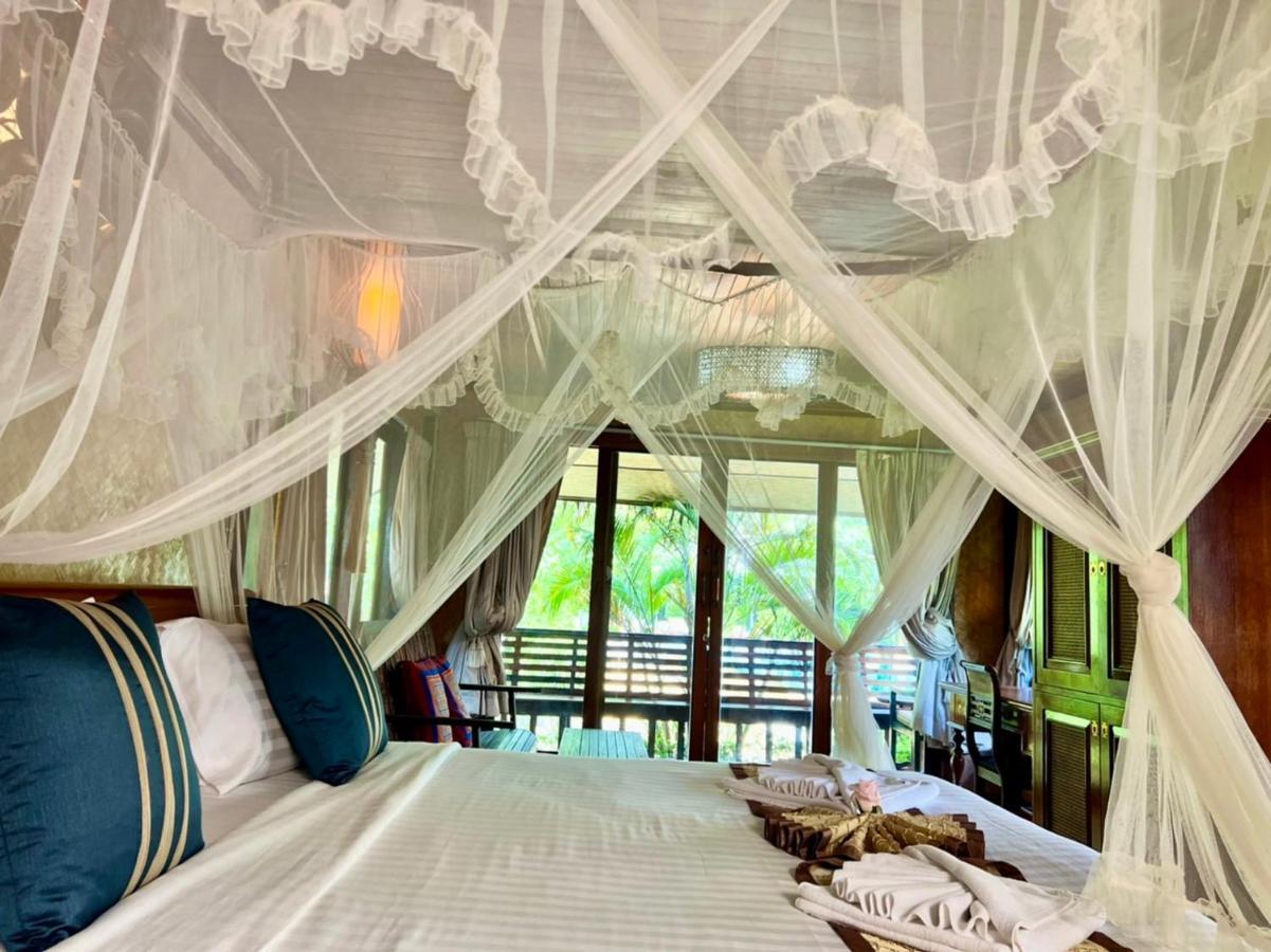 Bora Bora Villa Phuket Chalong Exterior foto